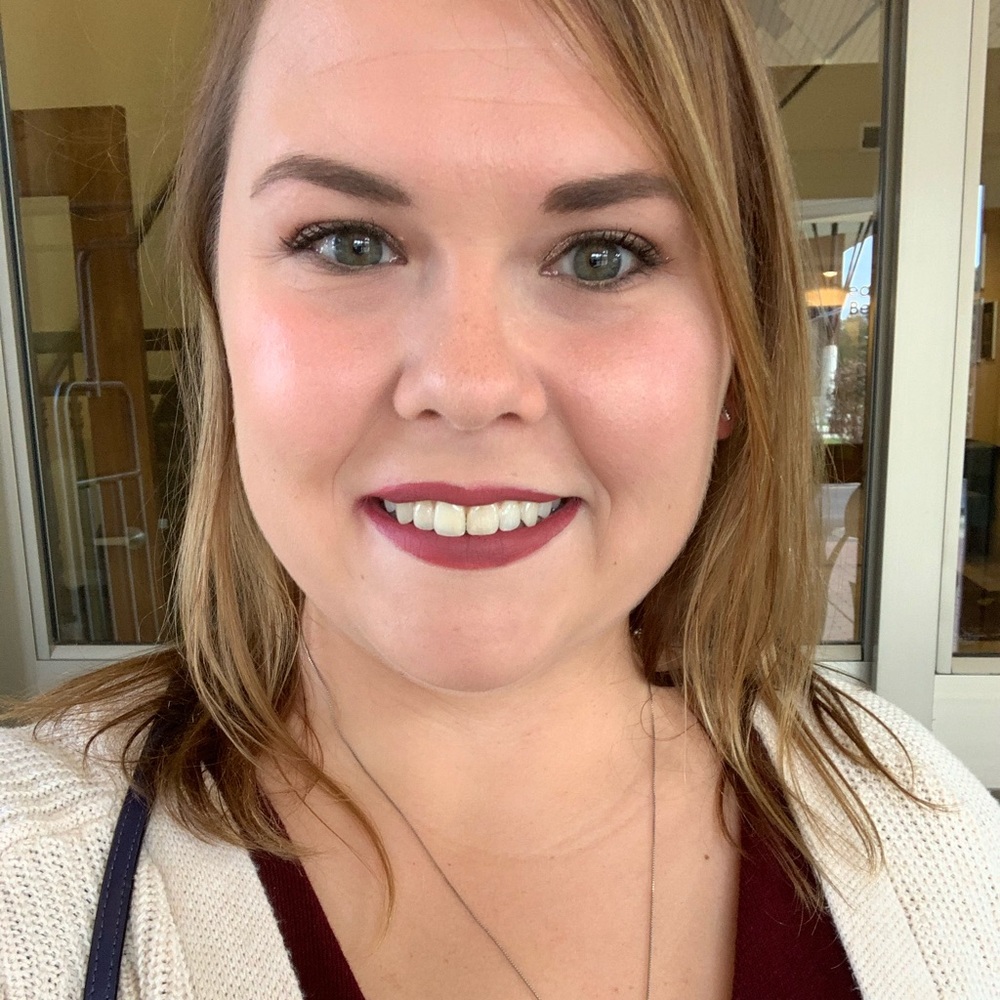 Meet your Posher, Krystal